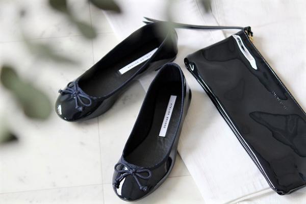 雨の日もご機嫌に♪お出かけが楽しみになる、こんな梅雨のファッションアイテムはいかがですか？[PR]