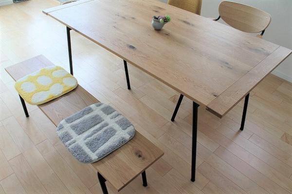 丸型や北欧柄が人気！ 置くだけで部屋の印象が変わるおしゃれなチェアパッド