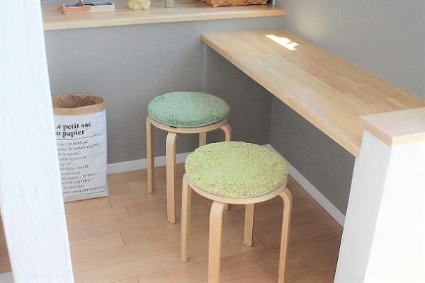 丸型や北欧柄が人気！ 置くだけで部屋の印象が変わるおしゃれなチェアパッド