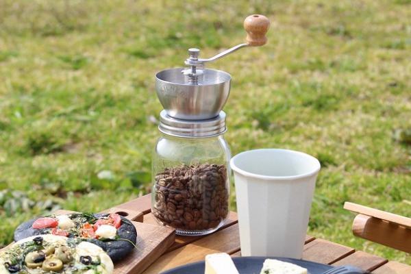 夏キャンプに最適！ おしゃれキャンプにおすすめのグッズ5選