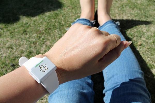 今年の夏は音で虫よけ。ファッション感覚で虫対策が出来る♪[PR]