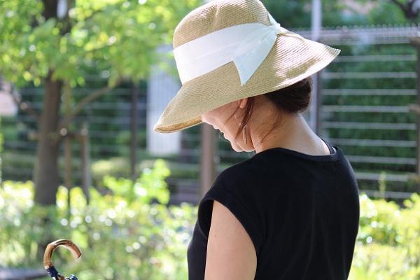 おしゃれも夏のおでかけも楽しくなる♪　こんなファッションアイテムできっちり紫外線対策してみませんか？[PR]