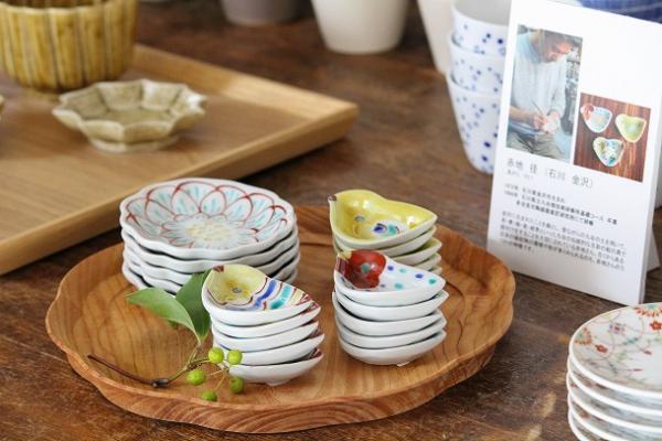 今日まで開催！「アンジェの小さなうつわ市」[PR]