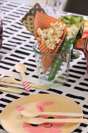 【夏休みキッズパーティー　第2回】子供たちと一緒にできる、パーティーアイテムDIY♪[PR]