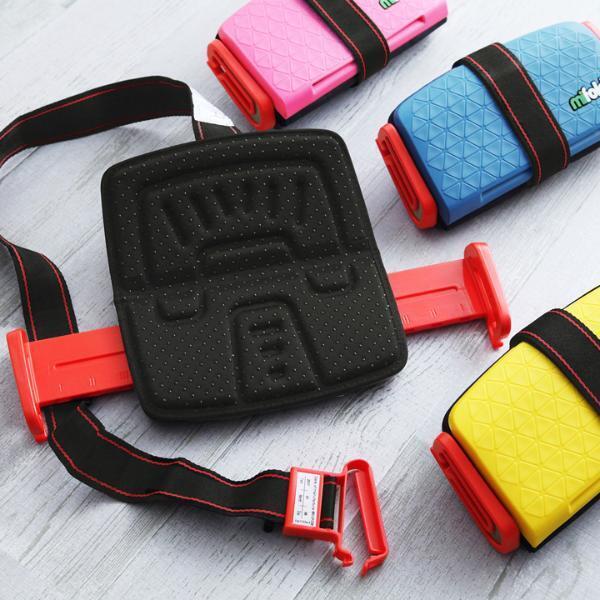 帰省バッグにスッポリ！ 持ち運べるチャイルドシートって知ってる？[PR]