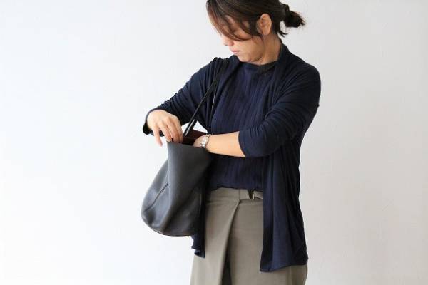 季節の変わり目だから。「羽織りもの」コーディネート帖[PR]