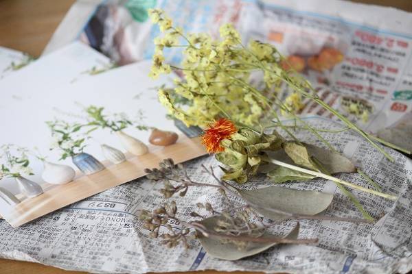 【もうすぐ、あきいろ作家市】　aya ogawaさんの小さな小さなフラワーベース[PR]