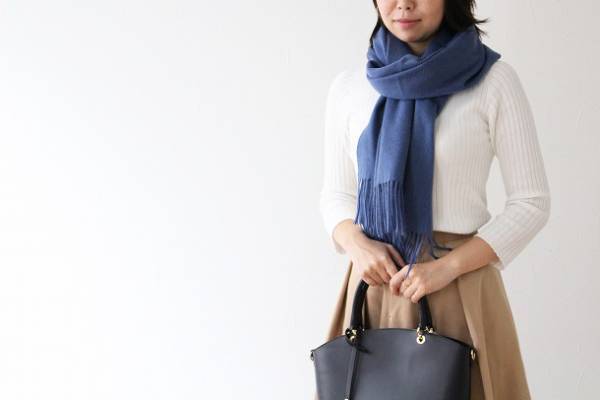 あの憧れ仏ブランドも♪　今、手に入れたいお値打ちカシミアストールって？[PR]