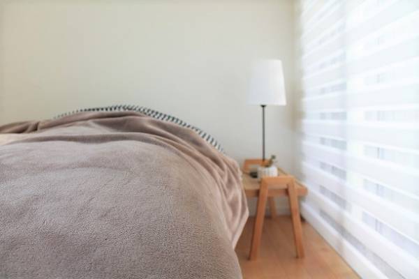 21万人が認めた肌触りを体感しよう♪ 朝ベッドから出られなくなる毛布[PR]