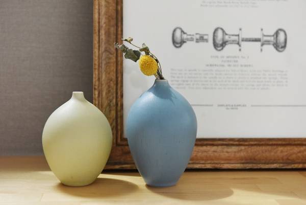 【angersの小さなうつわ市限定】　杉原万理江さんのフラワーベースが登場[PR]