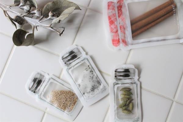 使いみちいろいろ！おしゃれ収納を叶える「ジッパーバッグ」に新タイプが登場[PR]