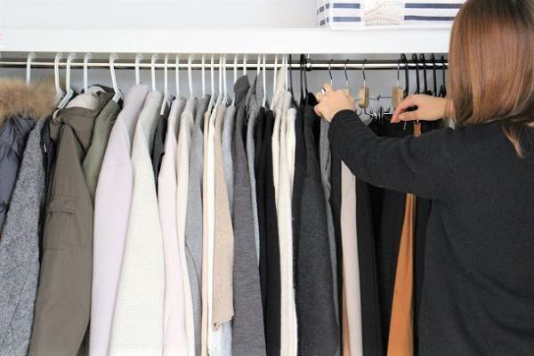 これで誰でも収納上手に！ 収納力が2倍になるクローゼット収納アイデア