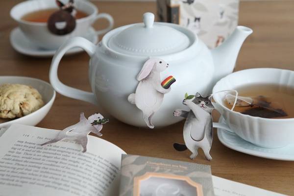 今日はネコの日。ネコ好きさんにおくるネコモチーフギフト[PR]