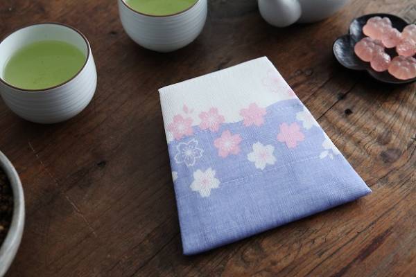 桜咲く季節に渡したい　春色ギフト集めました。[PR]