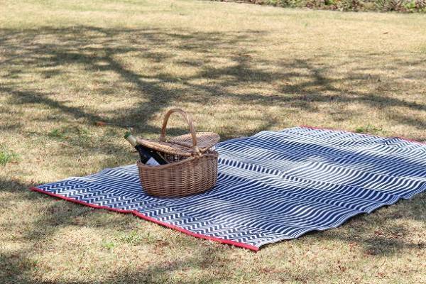 今度の週末はピクニックへ。ピクニック気分を盛り上げる雑貨たち[PR]