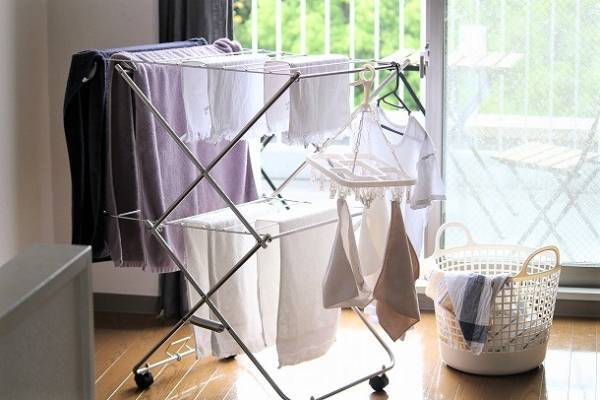 【梅雨特集1】「部屋干し」を味方につける、テクニック帖[PR]