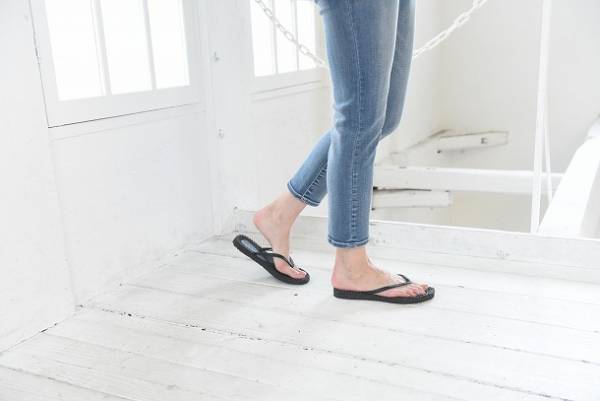 いつものコーデに夏気分をプラス。おでかけがもっと楽しくなる夏小物たち集めました。[PR]