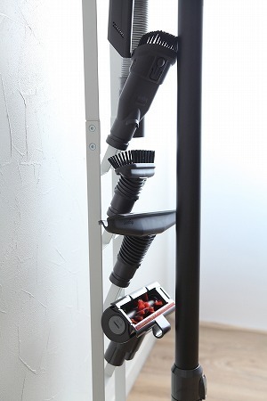 ダイソンユーザーさん必見！穴を開けずにあの夢叶えます。[PR]