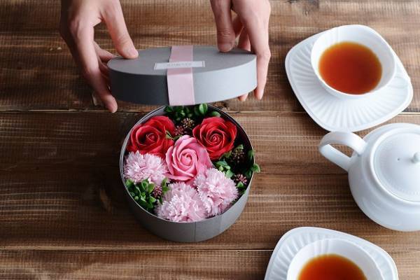 おじいちゃん、おばあちゃんへ。敬老の日のギフトは何にする？[PR]