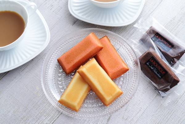 宇宙の中でもココでだけ！三ツ星レストラン「ジョエル・ロブション」の母の日限定ギフトセット。[PR]