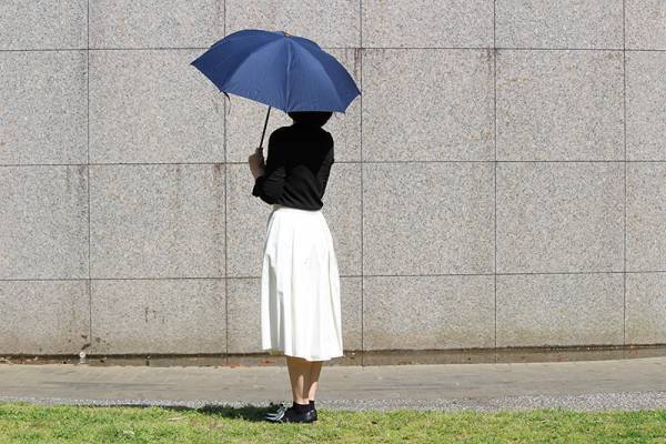 アンジェスタッフ愛用者多数！WAKAOの日傘の魅力、使い勝手、色々聞いてみました[PR]
