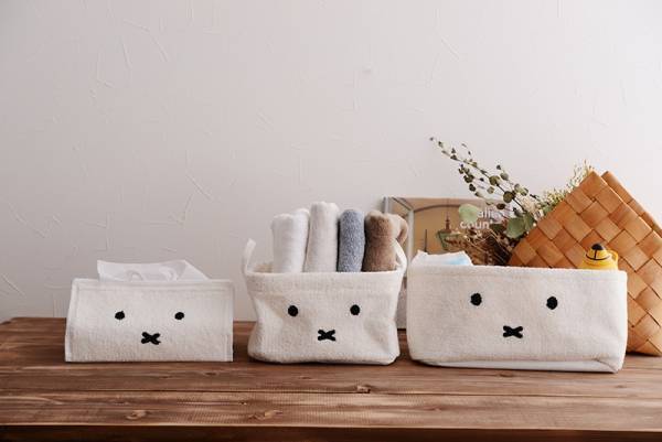 モノトーンカラーが仲間入り。家族みんなの愛されミッフィー集合！[PR]