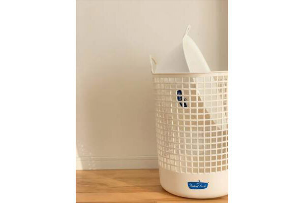 大容量で持ちやすい「フレディ・レック」のランドリーバスケット　洗濯物もラクラク移動！