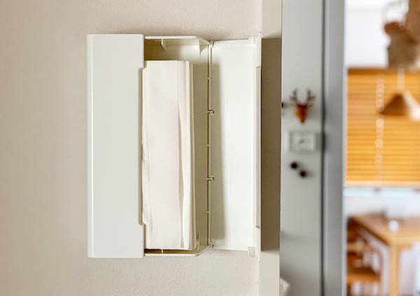 プチDIYを楽しもう！ティッシュケースは壁に付けられるタイプが新しい。[PR]