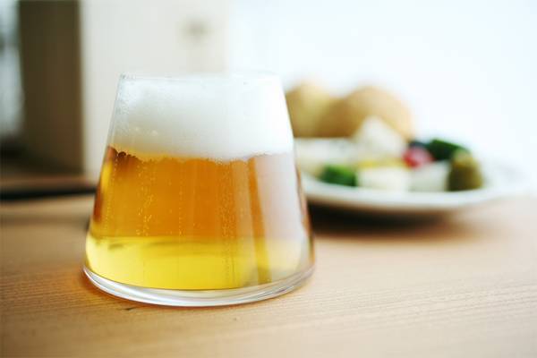 お父さんのほろ酔いジョークが聞けるかも？父の日お酒ギフト６選。[PR]