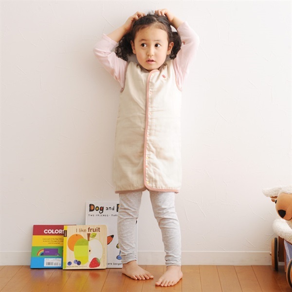 あらためて実感！季節の変わり目にベビーを守る「スリーパー」[PR]