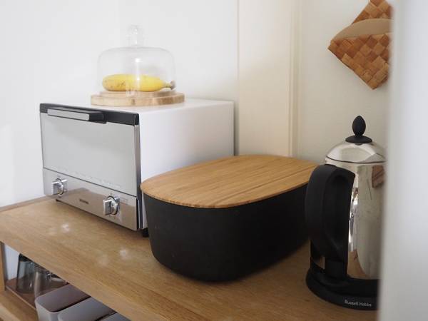 どんな場所にもフィットする、「RIG-TIG ブレッドケース」のある暮らし[PR]