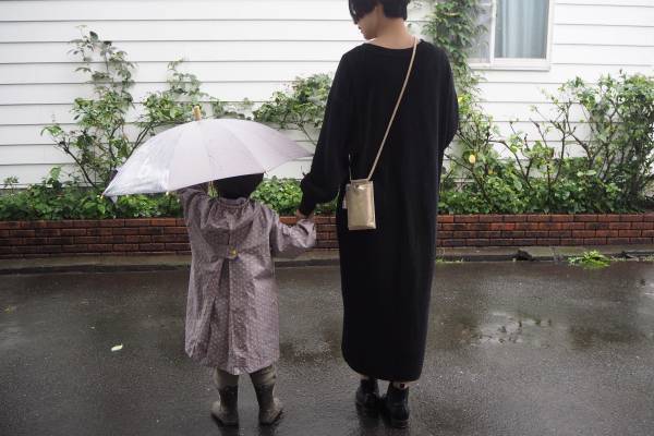 「スマホポーチショルダー」実際どう使ってるの？アンジェスタッフに聞いてみました[PR]