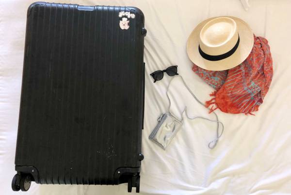 「スマホポーチショルダー」実際どう使ってるの？アンジェスタッフに聞いてみました[PR]