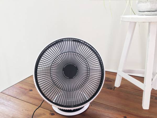 バルミューダの進化系扇風機「GreenFan Cirq（グリーンファン・サーキュ）」が1年中大活躍！