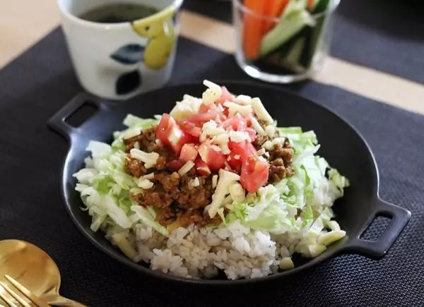 夏休み目前！毎日の学童弁当に、のせるだけ丼弁当を作ろう