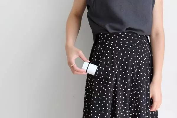 スマホ感覚で持ち歩く、小さな水筒「ポケトル」。