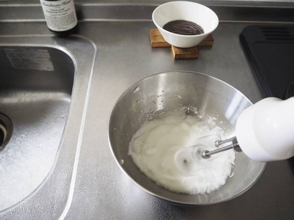 料理の幅がグッと広がる！1台3役のレコルトハンディブレンダー スリムプラスって？[PR]