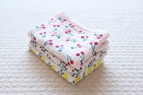 持ち運びも便利な「かさばらないガーゼタオル」　人気インスタグラマーさんの愛用レポ