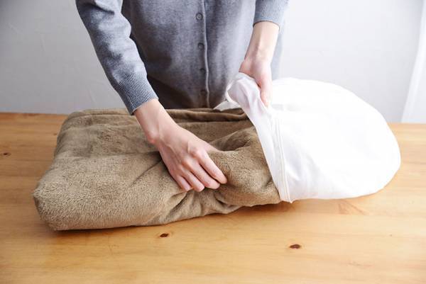 シリーズ累計30万枚突破！伝説の「#朝ベッドから出られなくなる毛布」が今年も登場しました[PR]