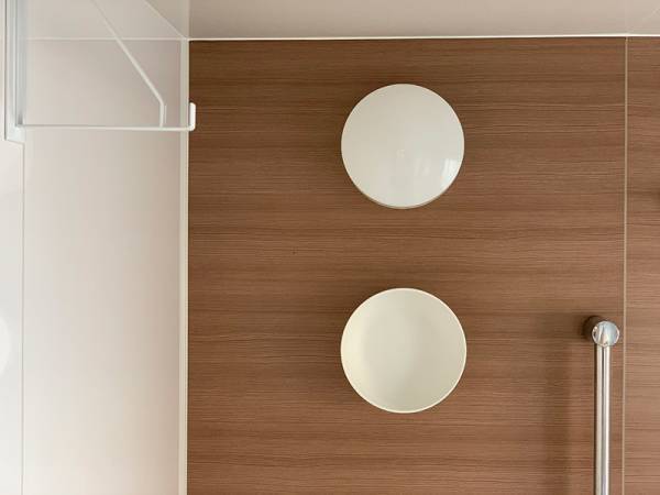 バスルームのインテリアを楽しもう。話題のMARNA＜マーナ＞マグネット湯おけで“きれいに暮らす”を実現。[PR]