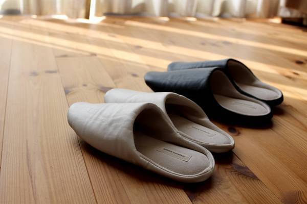 素足でペタペタはもう卒業。やっと定着したわが家のスリッパ生活[PR]