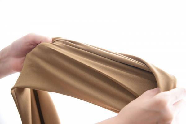 冬のお仕事ボトムはこれ！すっきり見え蓄熱パンツ[PR]