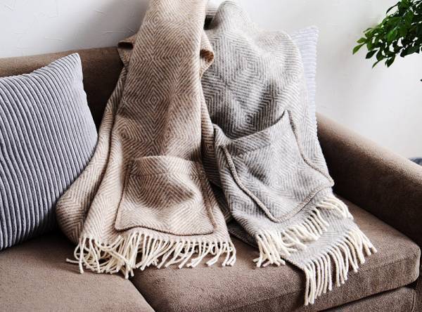 ポケットショールと暮らす冬〜ラプアンカンクリで始める冬支度[PR]