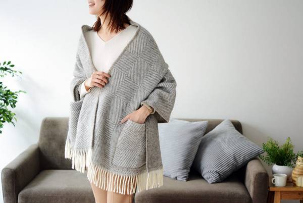 ポケットショールと暮らす冬〜ラプアンカンクリで始める冬支度[PR]