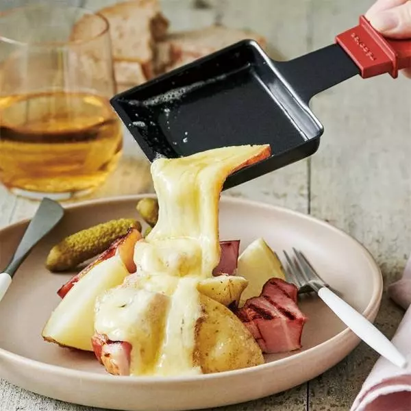 チーズとろ〜りが叶う「おうちラクレットメーカー」、今年はピザも楽しめます！