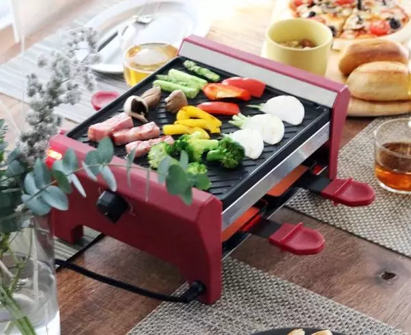 チーズとろ〜りが叶う「おうちラクレットメーカー」、今年はピザも楽しめます！