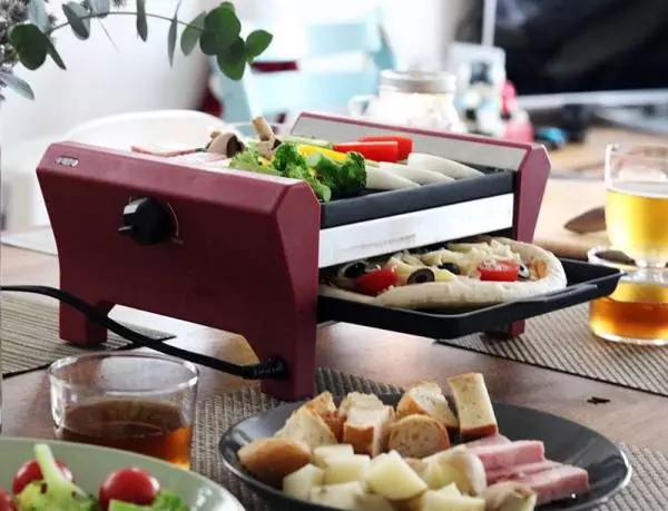 チーズとろ〜りが叶う「おうちラクレットメーカー」、今年はピザも楽しめます!