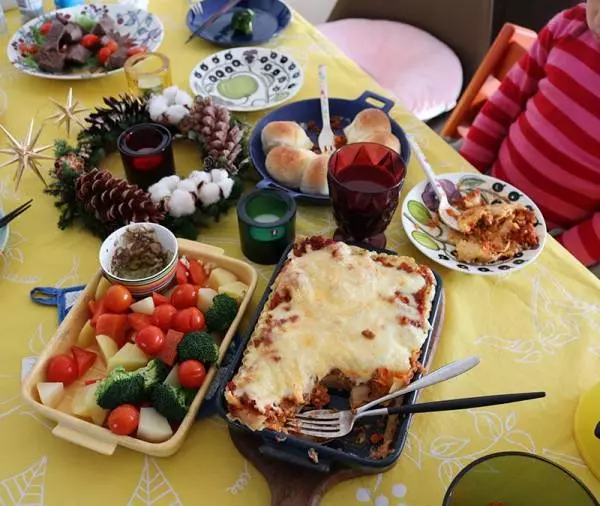 おうちパーティーには2個使い!「グリラー」で簡単クリスマス