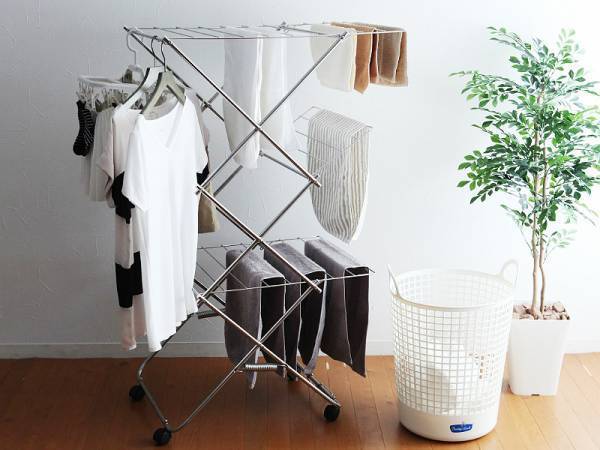 【花粉＆雨雪対策】部屋干しグッズ5選！ 場所・乾き具合・ニオイのお悩みを解消