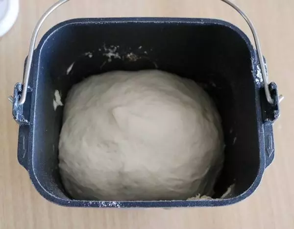 HBで簡単!野田琺瑯ココナベで焼く「まんまるフォッカッチャ」